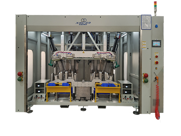 Integrated bumper punching and welding machine